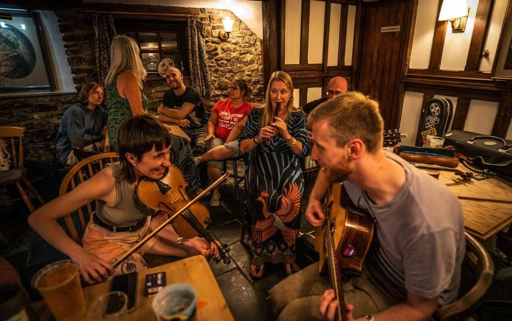 A pub music session. Credit: Ben Potton